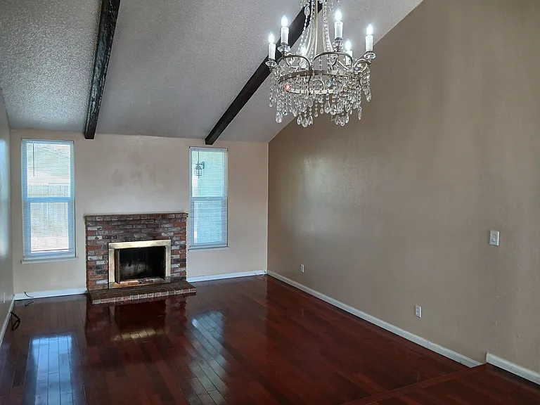400 Mokelumne Dr — Photo 7