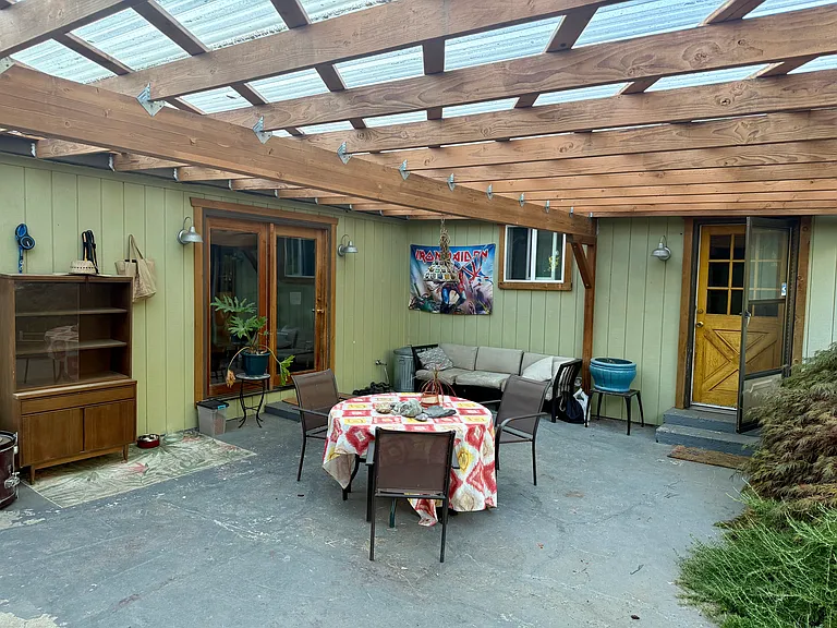 Bowman Ave NW — Photo 15