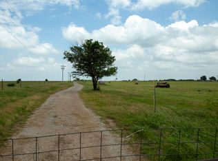 183388 N 2900th Rd, Comanche, OK 73529