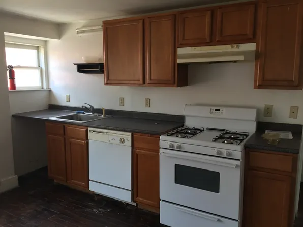 120 Main St., 120 Main St APT 1, Springfield, VT 05156