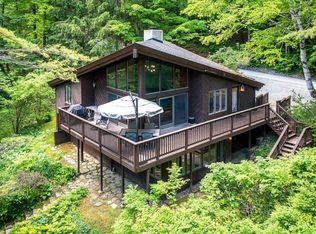 293 McNamara Rd, Dorset, VT 05251