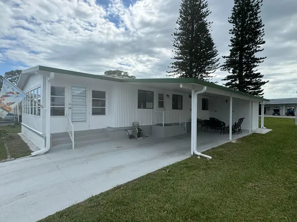 322 S Erie Dr, Fort Pierce, FL 34946