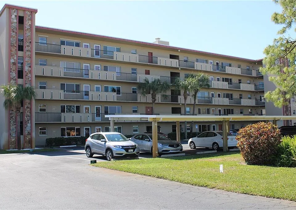 4460 Ironwood Cir #501A