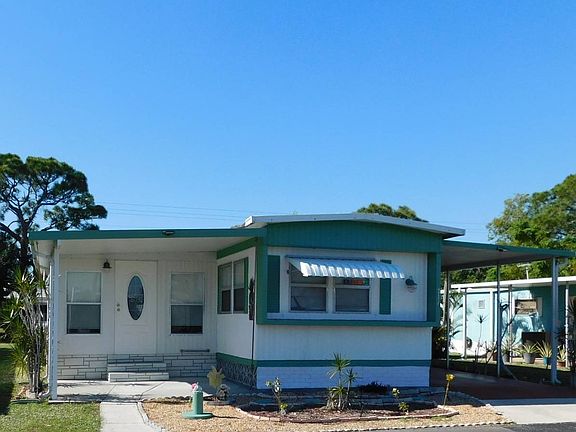2nd image of 211 Sonnet Ln