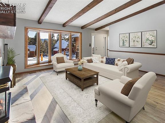 3rd image of 440 Timber Ln