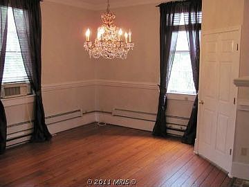 4th image of 306 Amelia St