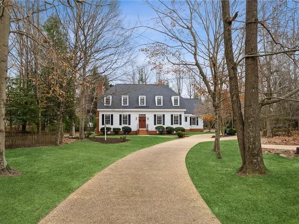 88 Holly Grv, Williamsburg, VA 23185