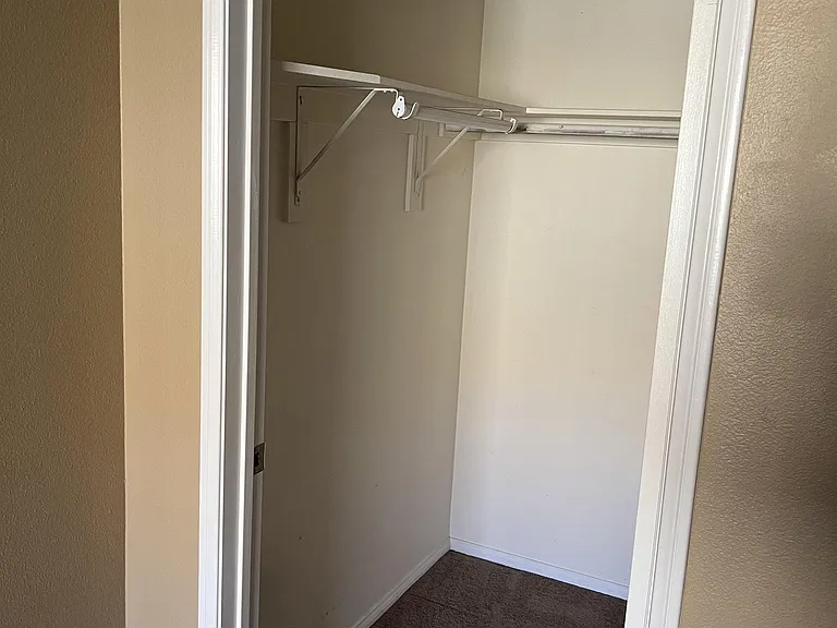 1525 E Spruce St #B — Photo 6