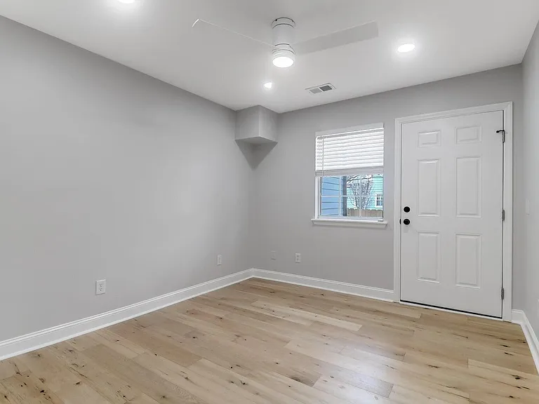 167 Fishburne St — Photo 42