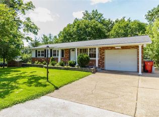 9720 Antigo Dr, Saint Louis, MO