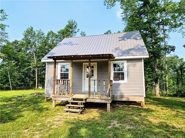 0 Bear Hollow Dr, Walker, WV 26180