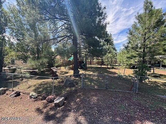 3rd image of 545 E Oak Drive #219