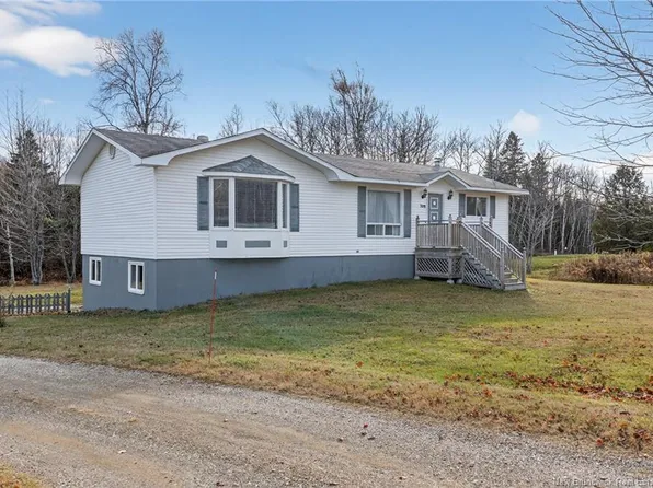 309 Morrison, Beresford, NB E8K 2H8