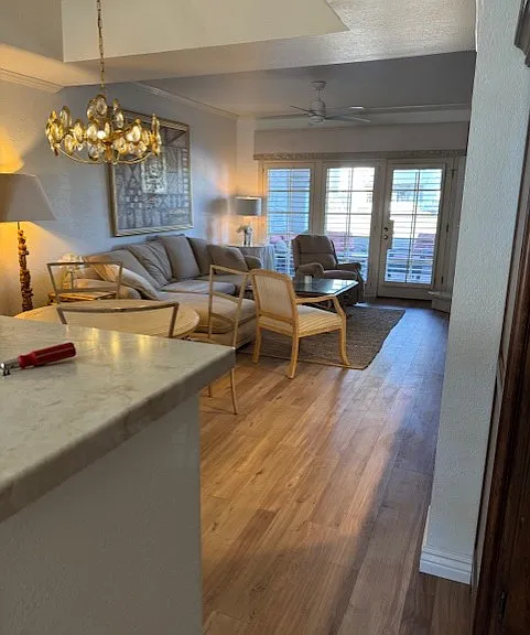 N 28th Pl — Photo 2