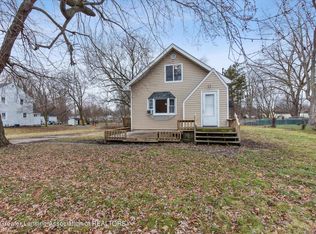 4422 Ballard Rd, Lansing, MI 48911