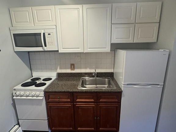 3rd image of 724 Delta Ave APT 17