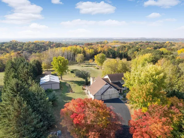 N5531 1245th St, Prescott, WI 54021