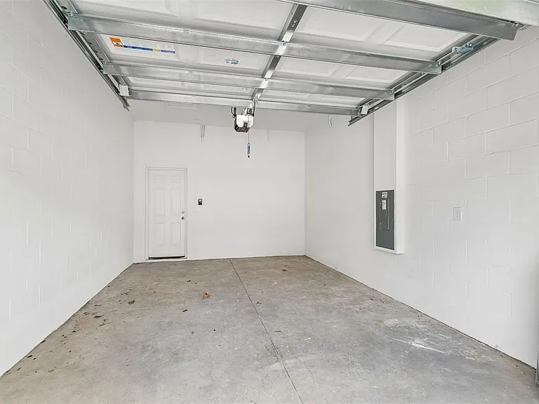 10822 Ichetucknee Way — Photo 47