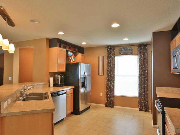 5th image of 116 Logenberry Ct