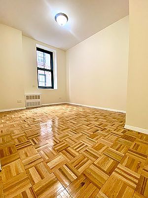 3rd image of 1480 York Ave APT 2G