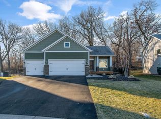 13431 Caffrey Ct, Rosemount, MN 55068