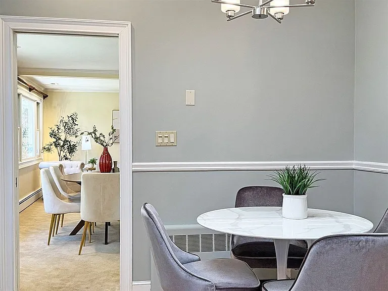 43 Sherburn Cir — Photo 12