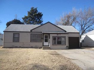 1827 S Edgemoor Dr, Wichita, KS 67218