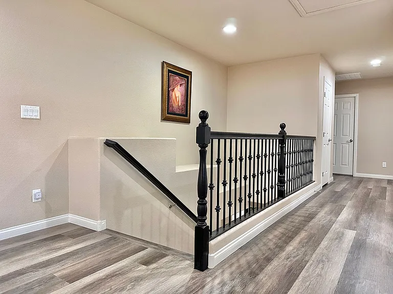 9929 Baystone St — Photo 28