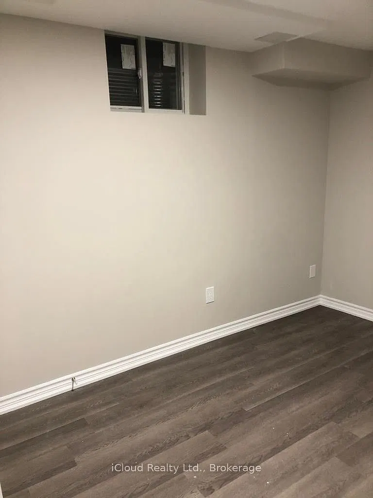 2 bed, $1,900 — Photo 2