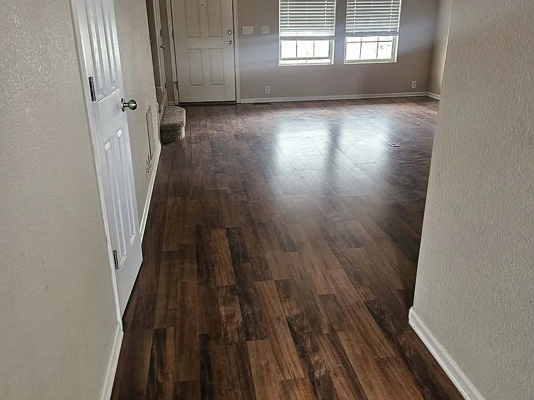 2729 Tumblewood Grv — Photo 4