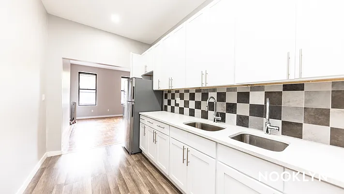 Rented by Nooklyn NYC LLC | media 14