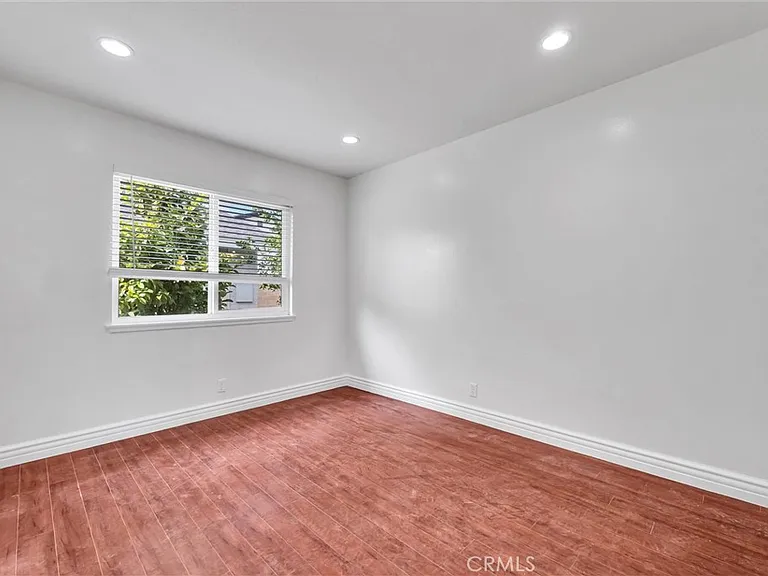 8801 Mays Ave — Photo 14