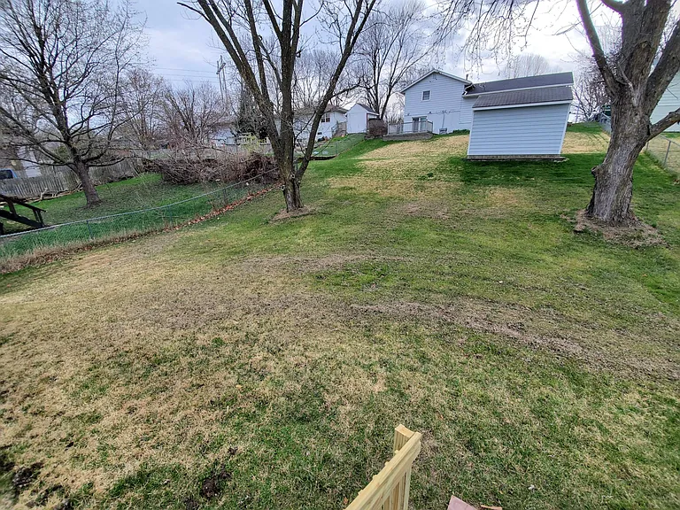 9060 Oakwood Dr — Photo 20