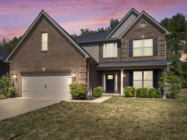 121 Limestone Ln, Georgetown, KY 40324