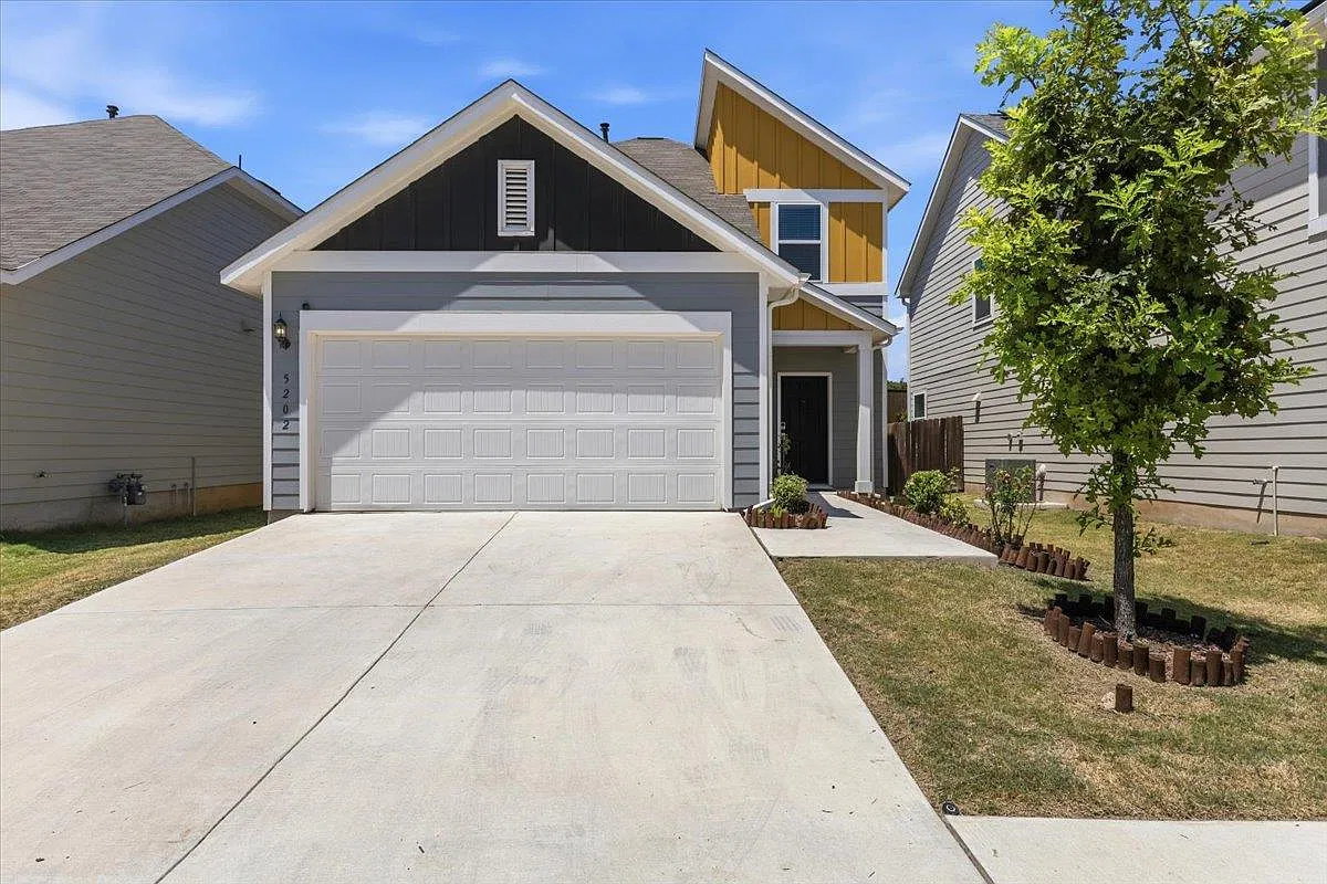 3 bed, 2.5 bath, 1793 sqft, $2,900 — Photo 1