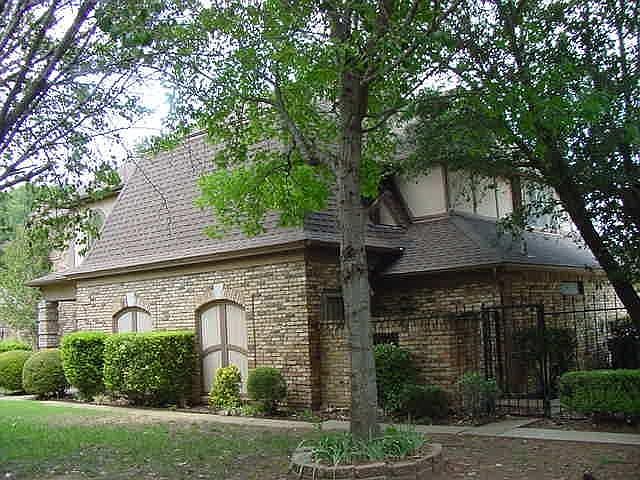 1st image of 3622 Green Hollow Dr
