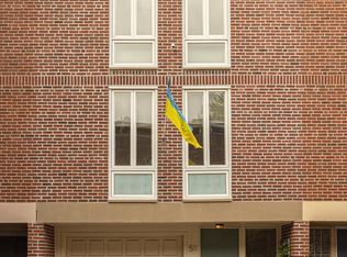 511 Addison Ct, Philadelphia, PA 19147