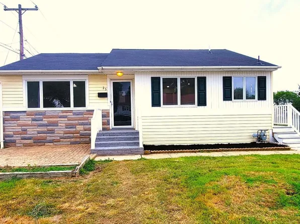 25 Briar Ln, Dover, DE 19904