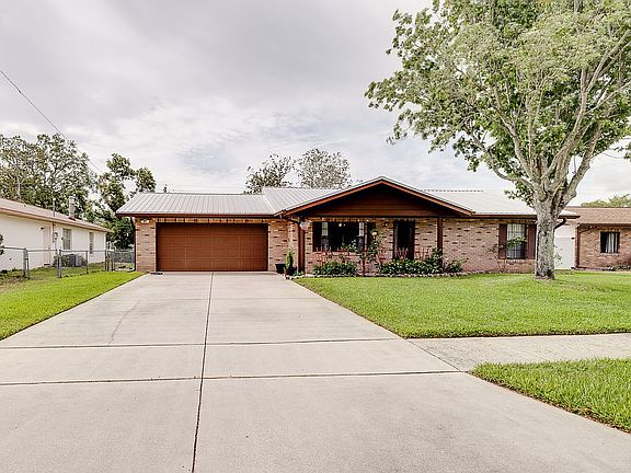3rd image of 684 Branch Dr