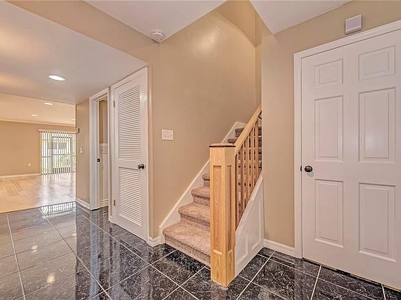 3rd image of 6310 Grand Bahama Cir