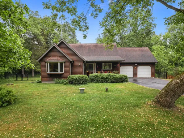 N1146 County Rd S, Wautoma, WI 54982
