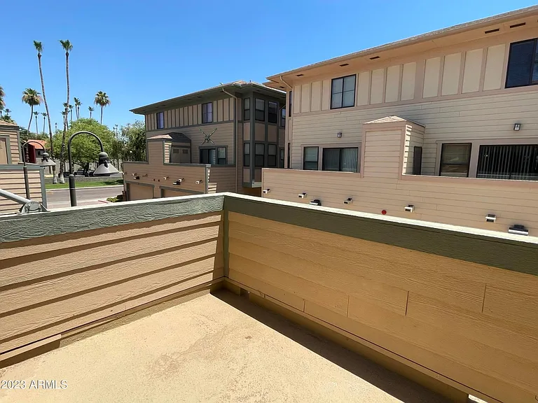 750 S Beck Ave — Photo 20