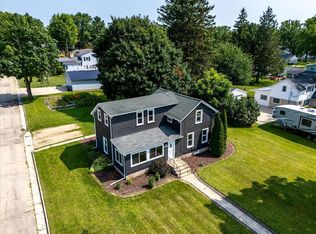 752 Hamilton St, Columbus, WI 53925