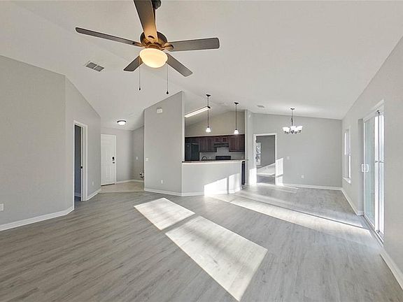 5th image of 8806 SW 135th Street Rd
