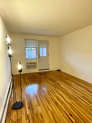 Rented by Daniel Gale Sotheby's International Realty | media 24