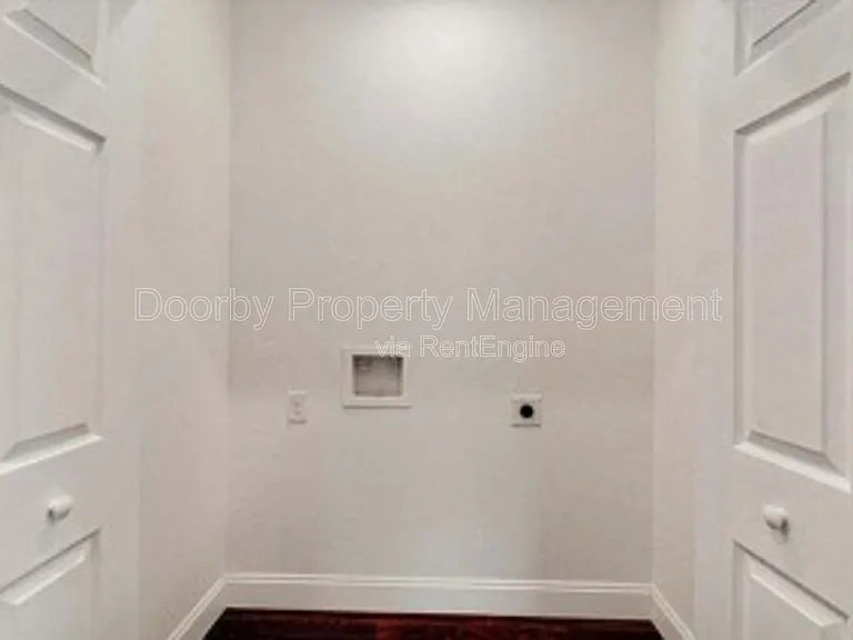 18 Michigan Ln #3 — Photo 31