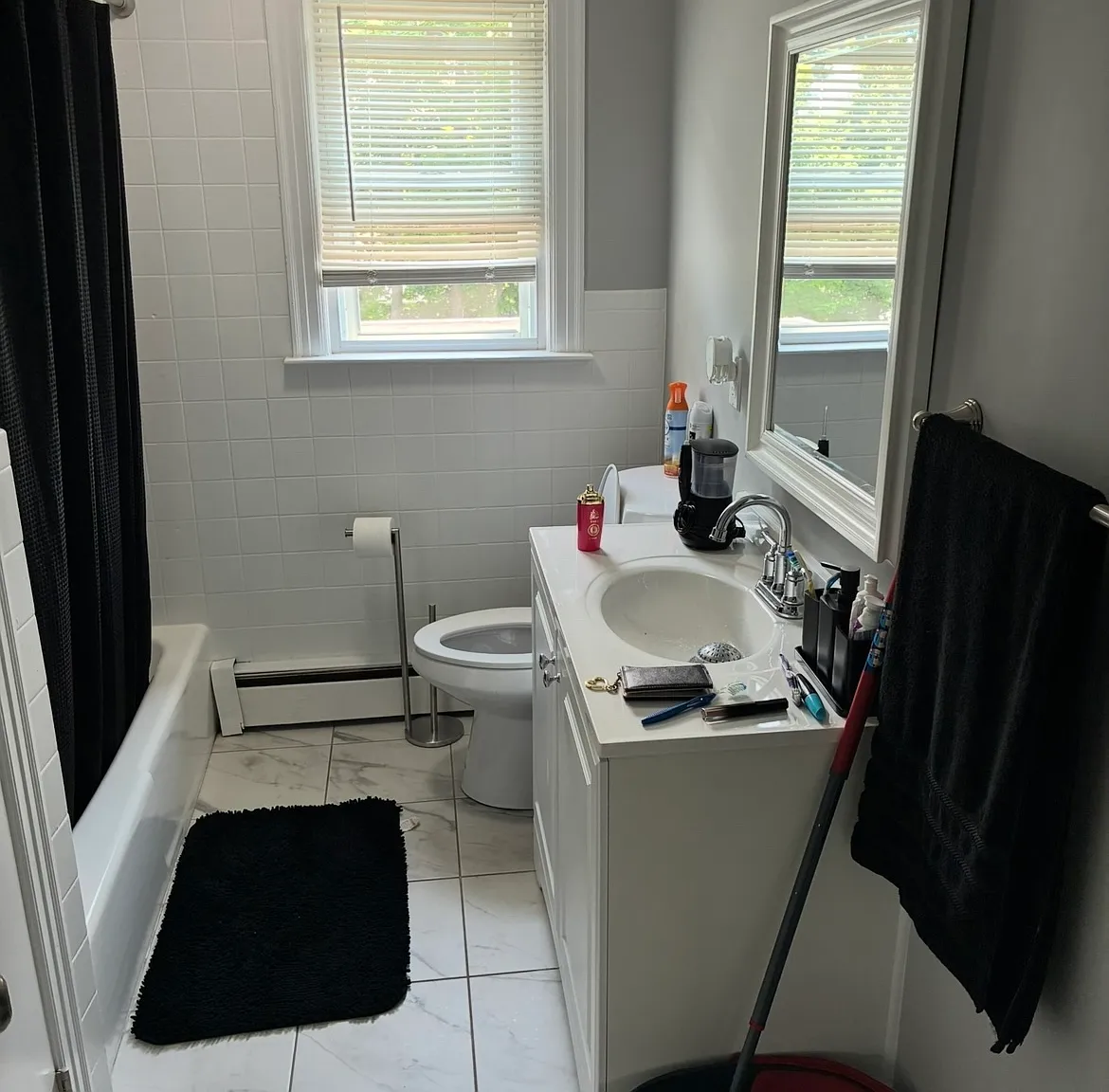 1 bed, 2400 sqft, $700 — Photo 3