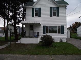 505 W 1st Ave, Derry, PA 15627