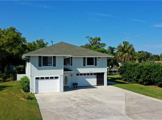 2131 NW 16th St, Crystal River, FL 34428