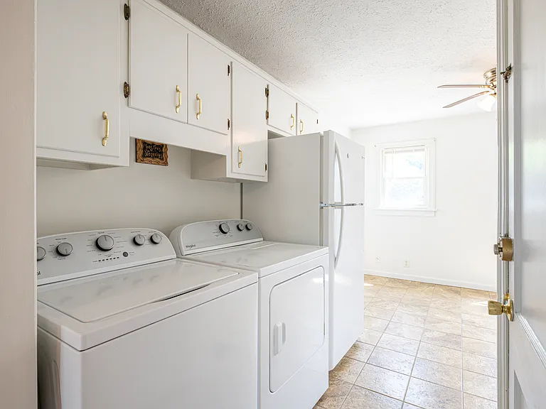 1314 Goldleaf St — Photo 15